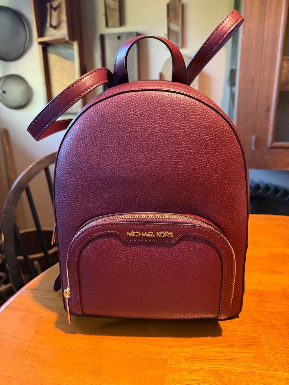 🔥NWT Michael Kors burgundy backpack with gold hardware